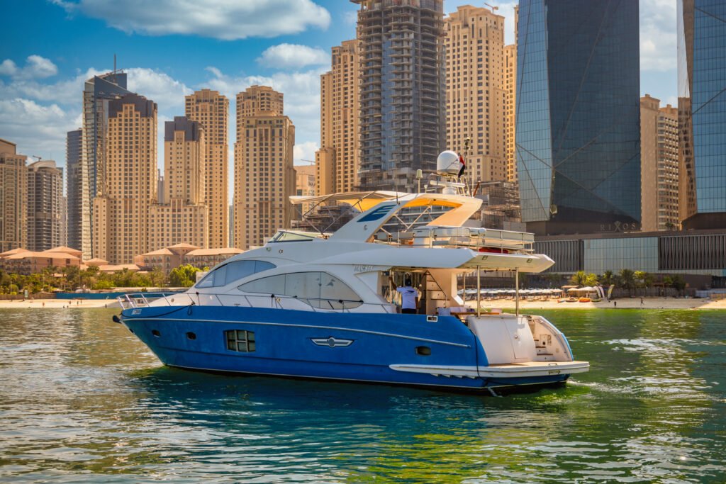 Celebrate your Valentine's Day on Yacht Rental Dubai this Year