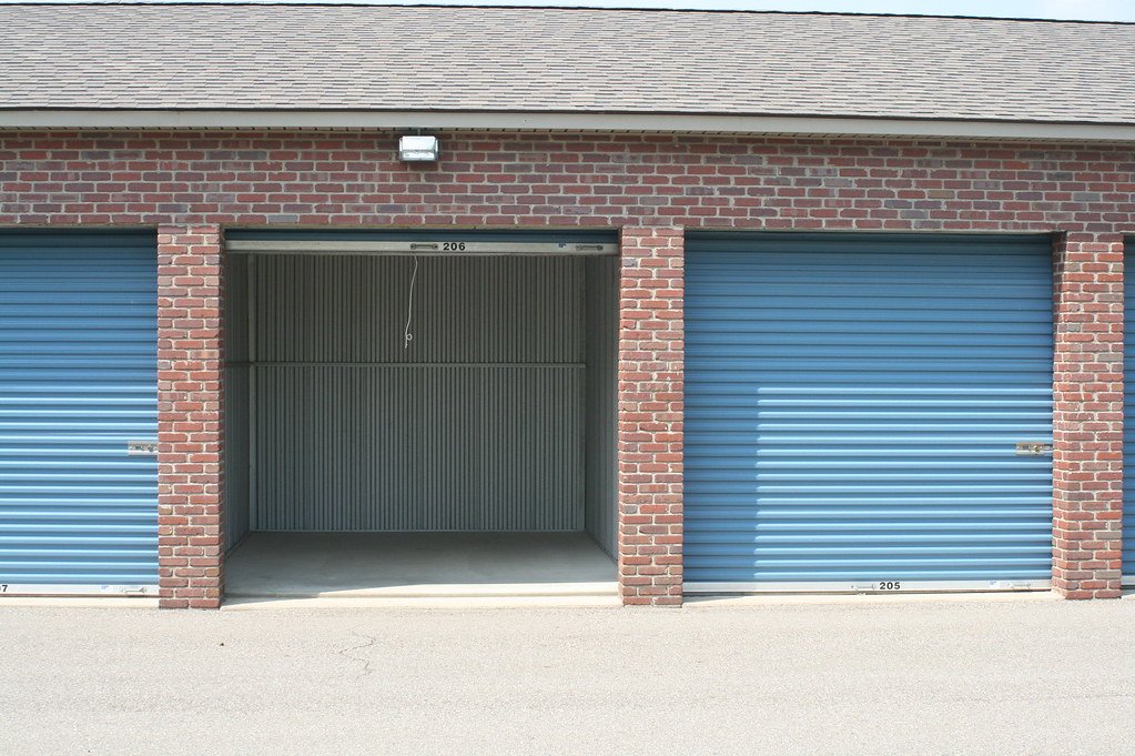 Storage Space in Storage Unit