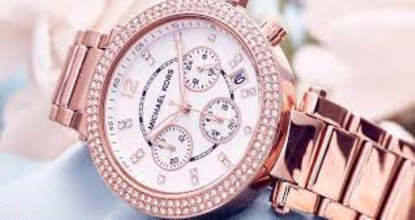 Michael Kors Watches Every Woman Must Have This Christmas