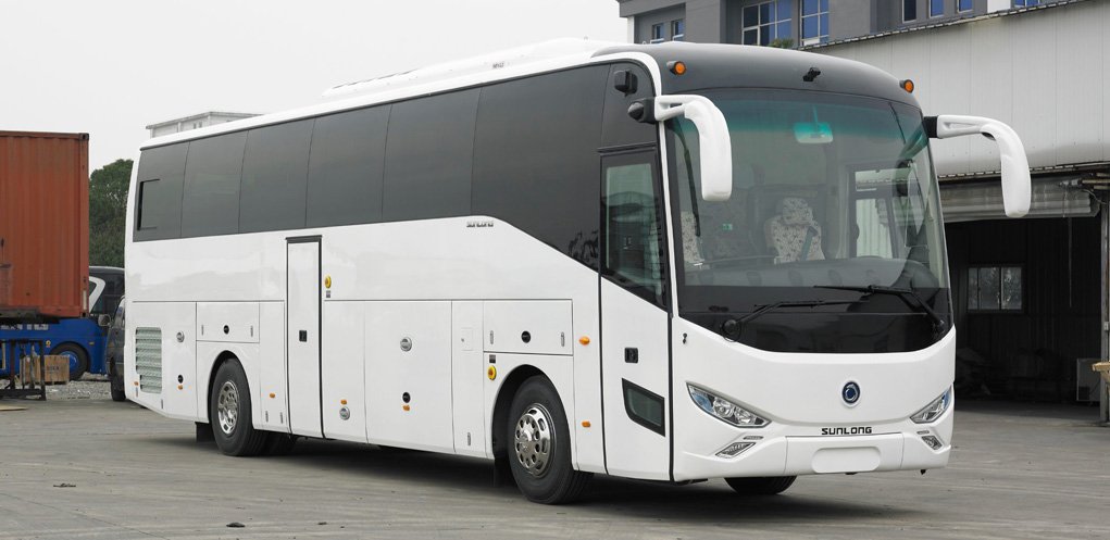 Buses for rent in Dubai